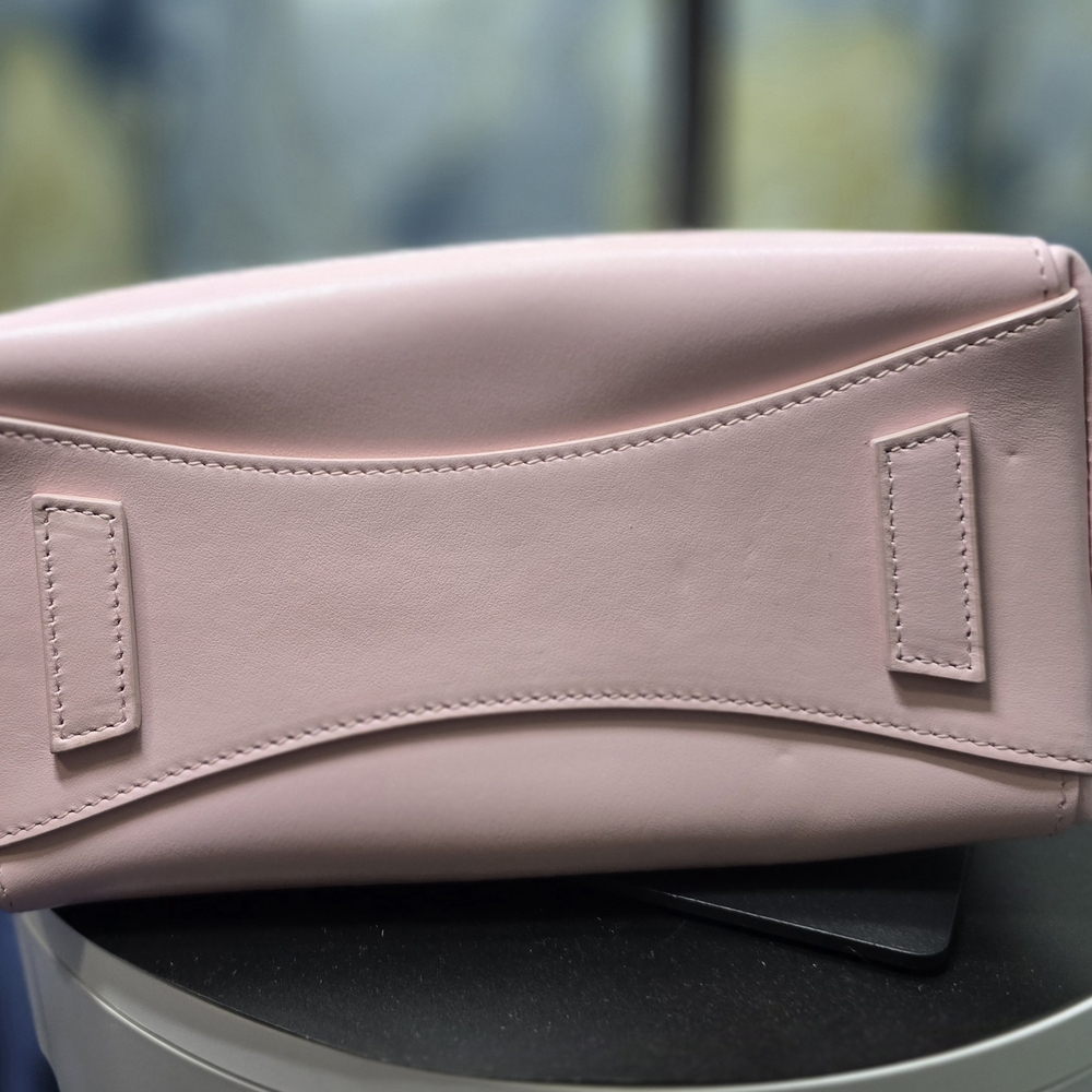 Givenchy Mini Antigona Sport Bag In Blossom Pink-Full Inclusion-NWT - Picture 5 of 16